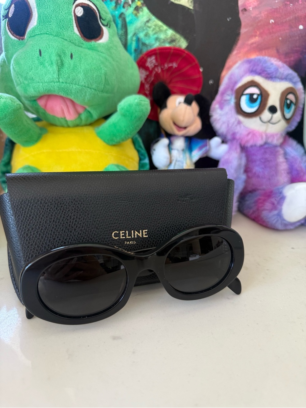 Celine TRIOMPHE Oval Frame Sunglasses - Picture 5 of 5